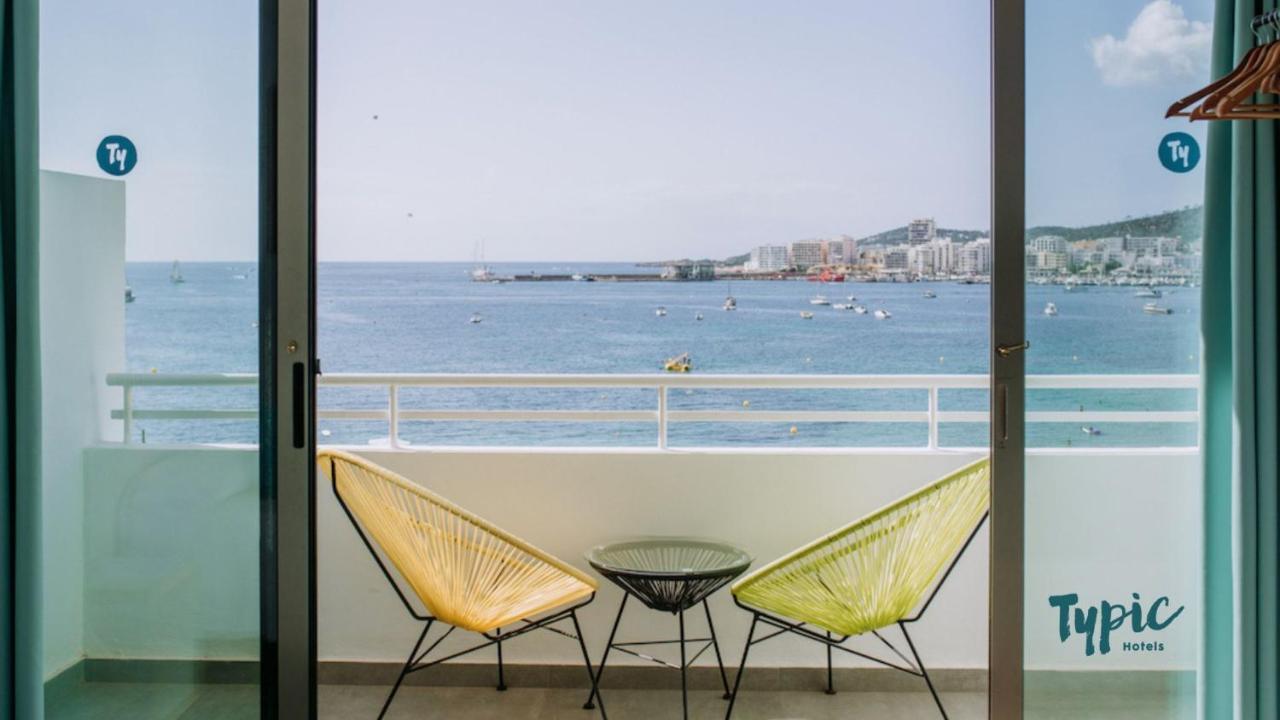 Апарт отель Typic Marina Playa - Adults Only Сан-Антонио-Абад Экстерьер фото