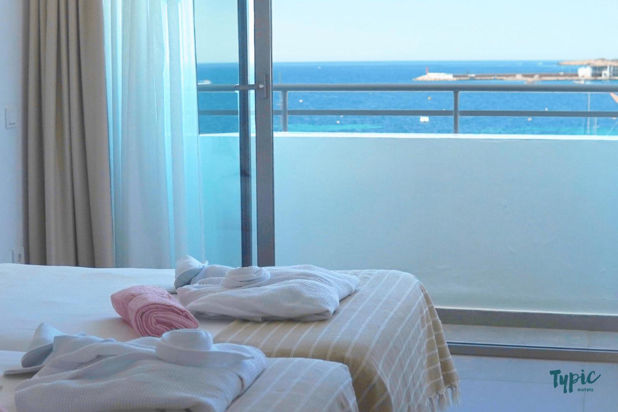 Апарт отель Typic Marina Playa - Adults Only Сан-Антонио-Абад Экстерьер фото